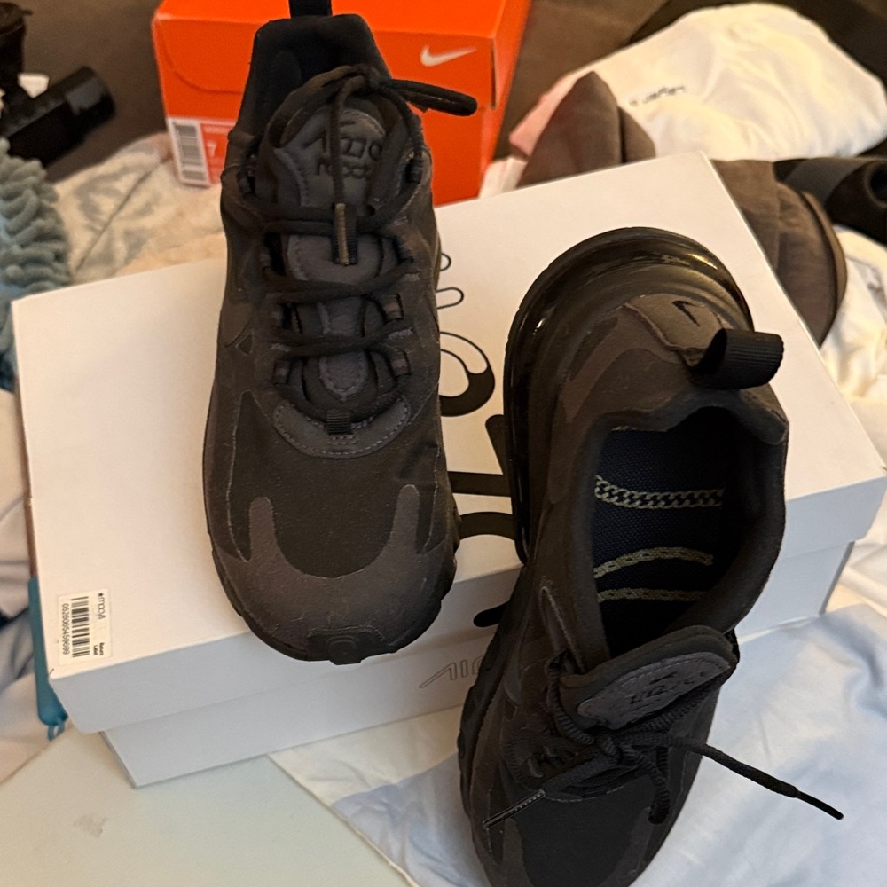 Nike Black Sneakers for Women